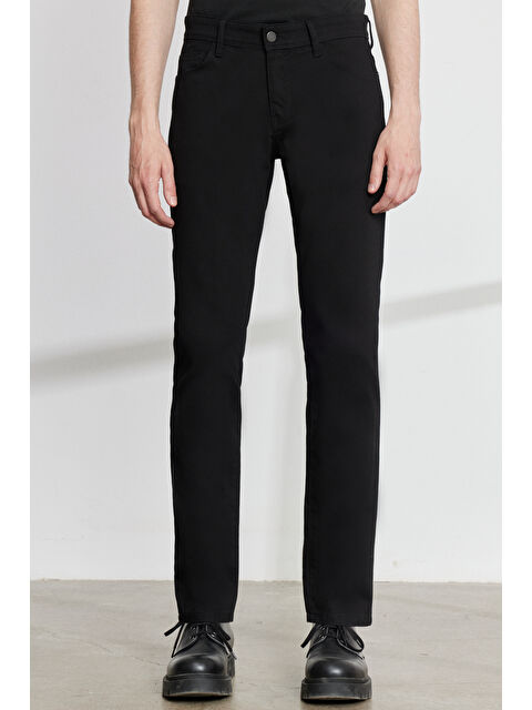 AC&Co / Altınyıldız Classics Erkek Siyah Slim Fit Dar Kesim 5 Cep Armürlü Esnek Pantolon - S000403726-19351