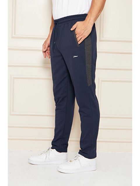 TRENDHILL Erkek Düz Paça Şeritli Rahat Kesim Eşofman Altı Lacivert 6504-L - S000522195-21164