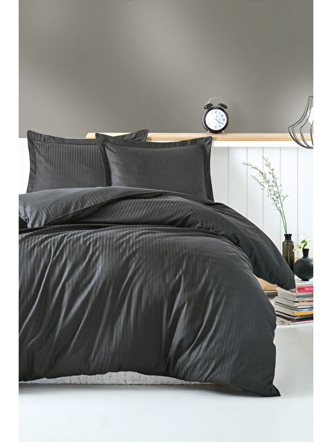 Varol Pamuk Box Elegant Stripe Çift Kişilik Nevresim Takımı Saten Antrasit - S000448104-23173