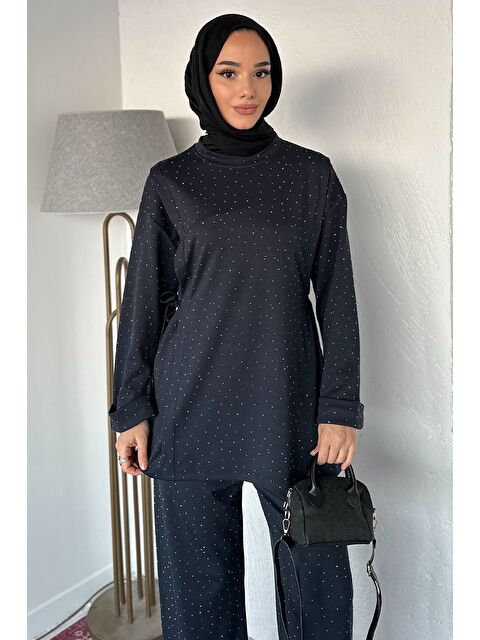 Julude Bisiklet Yaka Yan Bağlamalı Taşlı Tesettür Tunik Bel Lastikli Pantolon İkili Takım - S000491589-21164