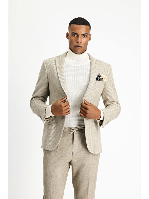 Kiğılı Relaxed Fit Rahat Kesim Yünlü Çizgili Spor Örme Ceket