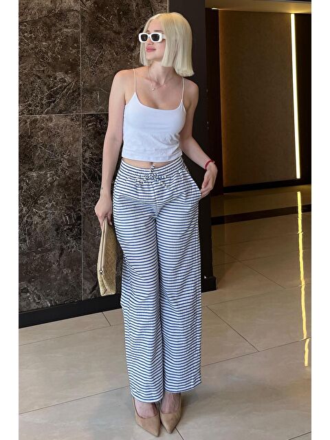 Madmext Mavi Beli Ayarlanabilir Pamuklu Bol Paça Dökümlü Çizgili Pantolon Mg2133 - S000216100-17234