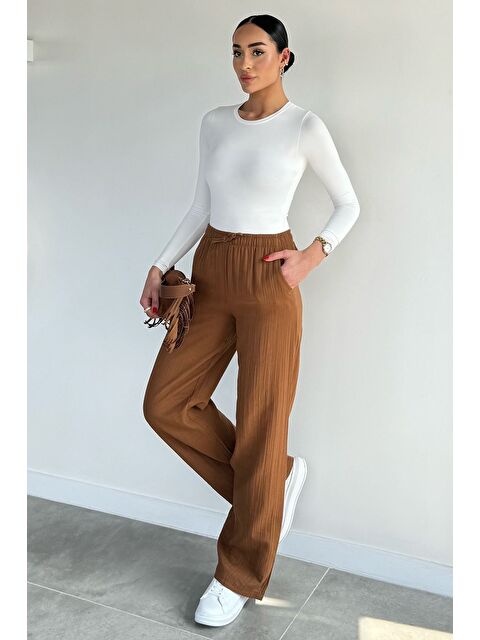 Gülseli Kadın Bel Lastikli Müslin Pantolon