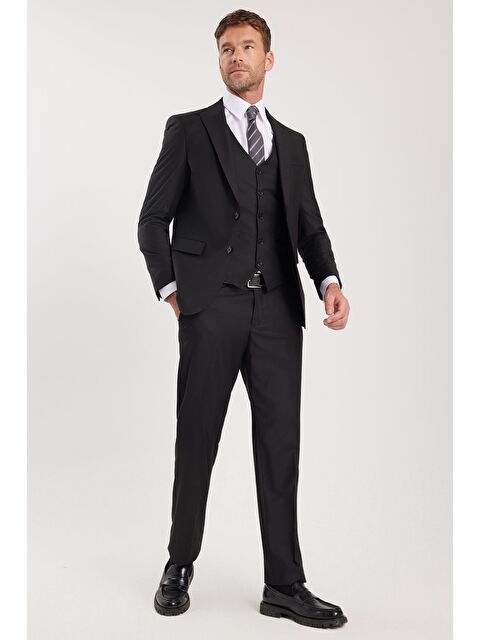 TUDORS Erkek Slim Fit Siyah Esnek Likralı Kumaş Sivri Yaka Yelekli Takım Elbise - S000520322-19351