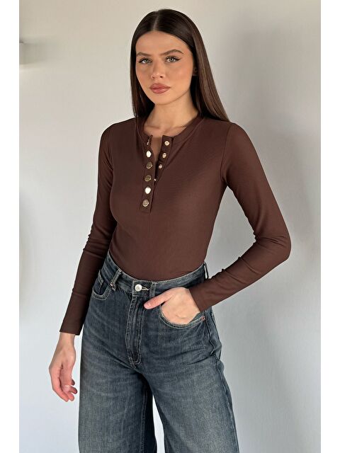 Gülseli Kadın Gold Çıtçıtlı Kendinden Çizgi Desenli Bluz - S000491610-19413