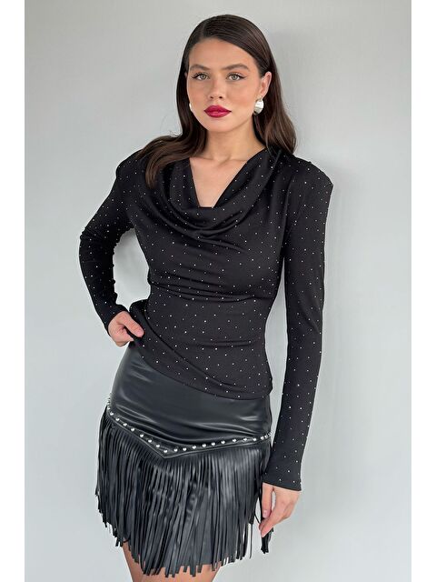 Gülseli Omuz Vatkalı Degaje Yaka Taşlı Bluz - S000491600-19351