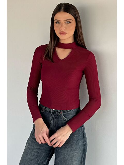 Gülseli Kadın Ön Pencereli Kendinden Çizgi Desenli Bluz - S000491612-19951