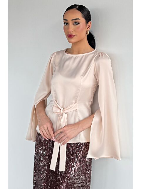 Gülseli Kadın Ön Bağlamalı Kol Yırtmaçlı Saten Bluz - S000491603-19928