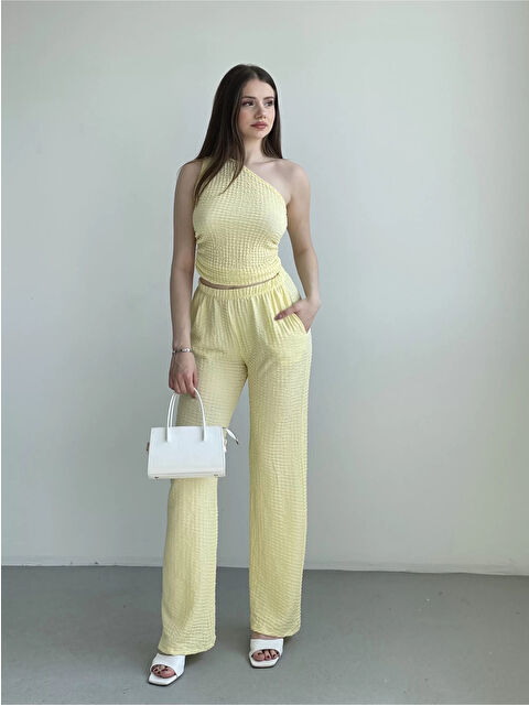 Hazelin Kadın Sarı Beli Lastilkli Gofre Kumaş Pantolon HZL24S-ZK13261 - S000371857-20072