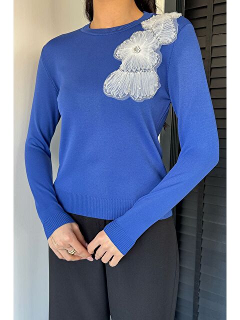 Gülseli Kadın Bisiklet Yaka Çiçek Figürlü Triko Bluz - S000445259-23710