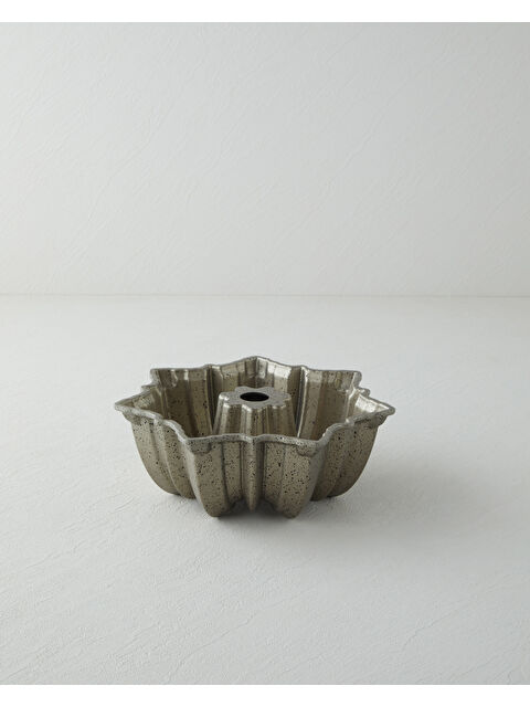 English Home Patisserie Clara Premium Döküm Yuvarlak Kek Kalıbı 24,5 cm - S000502027-19965