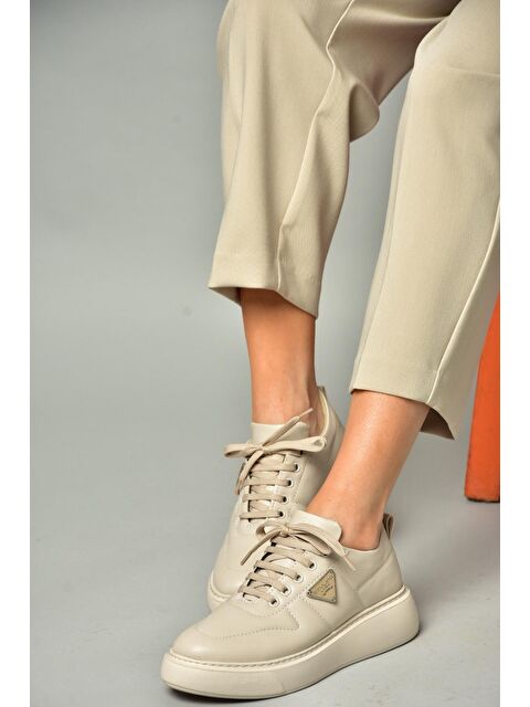 Fox Shoes S2740483 Bej Kadın Spor