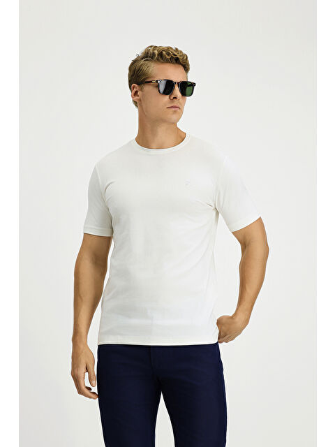 Kiğılı Bisiklet Yaka Slim Fit Dar Kesim Süprem Pamuklu Tişört