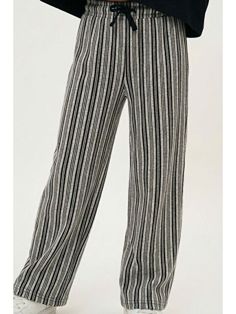 Breeze Kız Çocuk Pantolon Fiyonk Aksesuarlı Beli Lastikli Karışık Renk (4-8 Yaş) - S000512842-23173