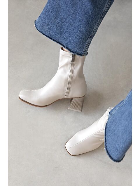 Straswans Trew Kadın Streç Bilekli  Orta  Boy Topuklu  Bot Bej - S000512860-19928