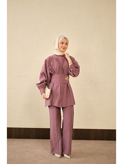 Locco Moda Kadın Broş Detay Gizli Düğmeli Takım Mürdüm