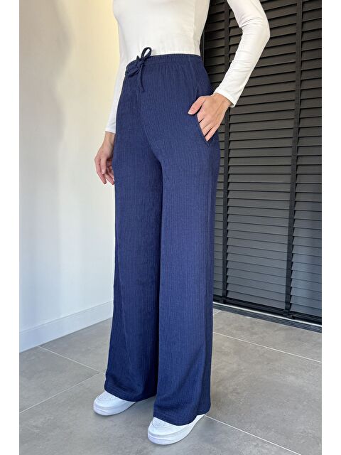 Gülseli Kadın Bel Lastikli Kendinden Çizgi Desenli Palazzo Pantolon - S000491622-21164