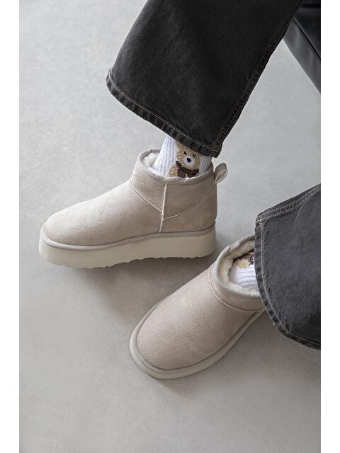 Straswans Salvador  Kadın  İçi Tüylü Kalın Taban  Süet Yarım  Bot Bej - S000512871-19928