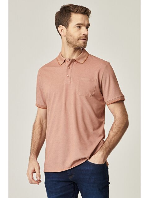 AC&Co / Altınyıldız Classics Erkek Kiremit-Bej Pamuklu Comfort Fit Rahat Kesim Polo Yaka Cepli Tişört - S000394288-18657
