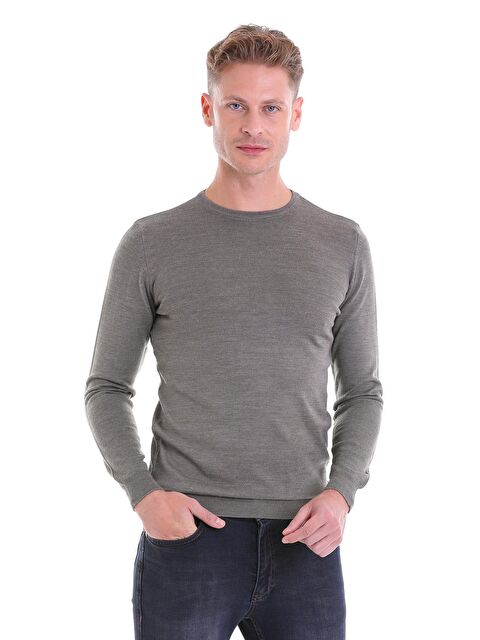 Hatemoğlu Vizon Comfort Fit Düz Bisiklet Yaka Yünlü Kazak - S000231863-26429