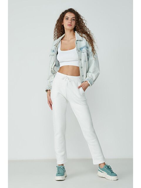 C&City Düz Paça Eşofman Altı 901 Ekru - S000216110-19965