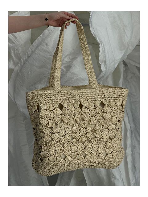 Luminos Butik Çiçek Örgü Detaylı Bej Hasır Çanta CNT1185