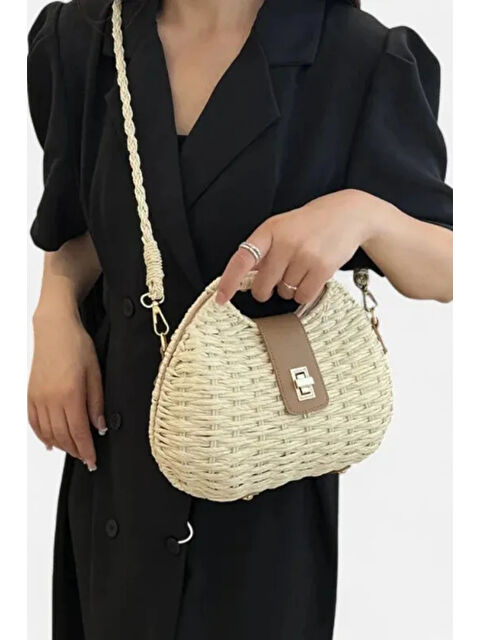 Luminos Butik Kadın Bej Hasır Örgü Omuz Çantası Zincir Askılı Yazlık El Çantası CNT1031