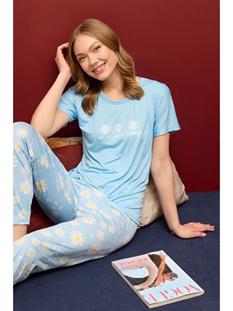 Fullamoda Çizgili Kalpli Bisiklet Yaka Pijama Takımı