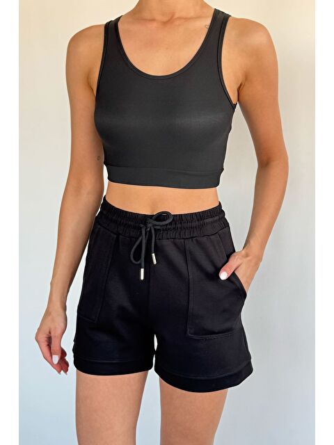 Gülseli Kadın Bel Lastikli Modal Kumaş Şort