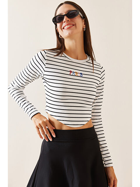Xhan Beyaz Bisiklet Yaka Çizgili Crop Bluz 5YXK2-48930-01 - S000272331-20063