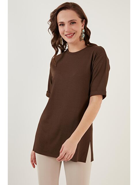 Lela Oversize Bisiklet Yaka Yırtmaç Detaylı Bluz 5863683 - S000000393-18645