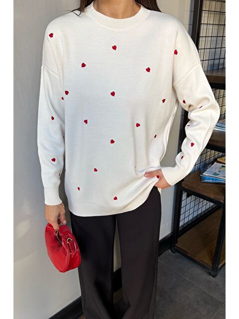 Gülseli Kadın Kalp Nakışlı Triko Kazak - S000449437-19966