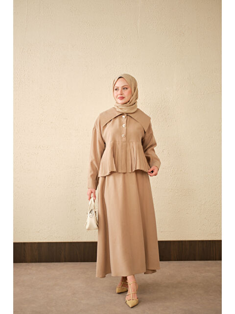 Locco Moda Kadın Gemici Yaka Fırfır Detay Takım Vizon