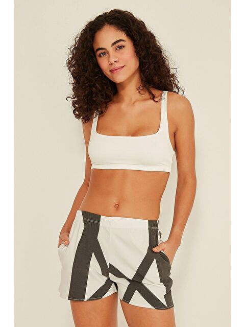 C&City 724 Kadın Şort Beyaz - S000216127-20063