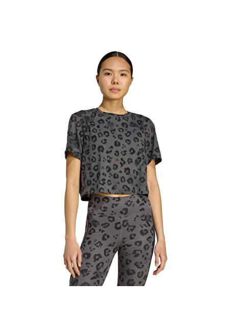 Adidas Workout Essentials Kadın Gri Tişört