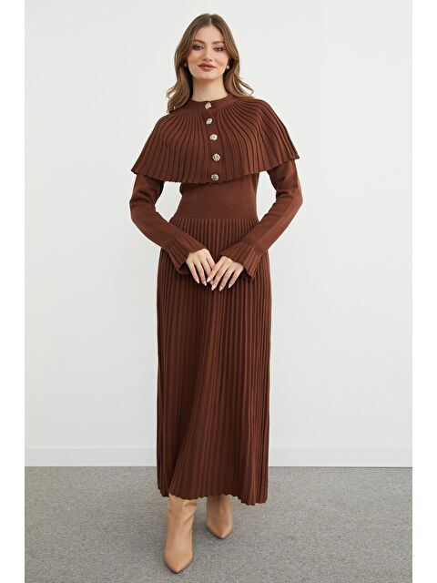 Fullamoda Fullamodest Düğmeli Pelerinli Kol Detaylı Triko Elbise - S000494393-19413