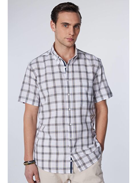 TUDORS Erkek Regular Fit Klasik Kesim %100 Pamuk Keten Doku Tek Cepli Kareli Düğmeli Yaka Gömlek