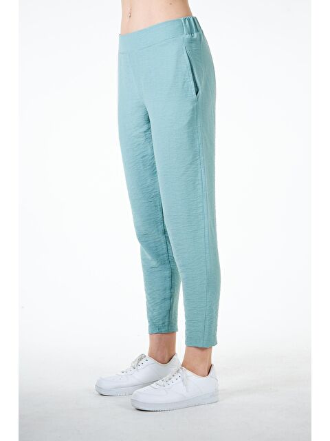 Chandraswear Yeşil Kadın Keten Görünümlü Carrot Fit Havuç Pantolon - Perla - S000029023-18194