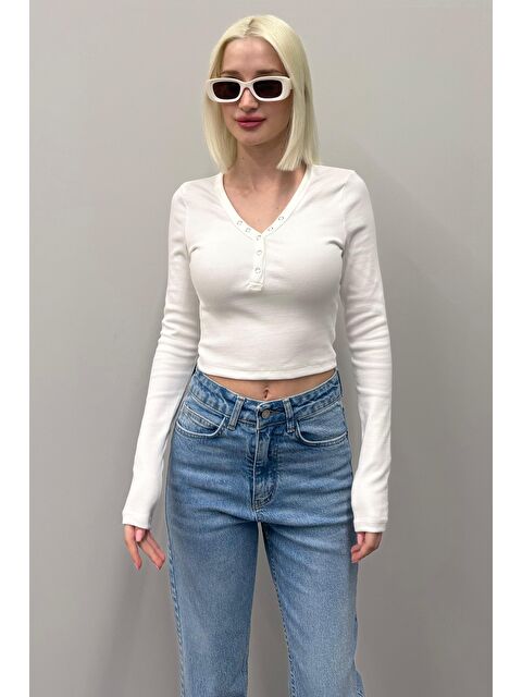 Madmext Beyaz V Yaka Uzun Kollu Düğme Detaylı Kaşkorse Bodysuit Mg2194 - S000439993-20063