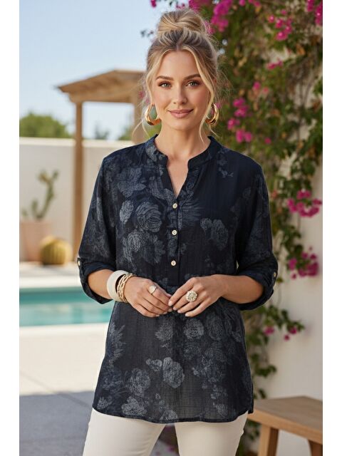 Chiccy İtalyan Siyah Hakim Yaka Düğmeli 3/4 Kol Çiçekli Cepli Casual Keten Görünümlü Dokuma Bluz 75 65 - S000508034-19351