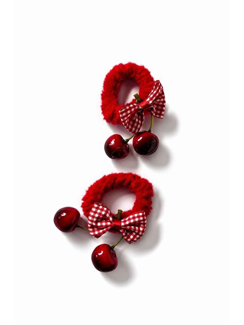 New Obsessions Cherry Red Lastik Toka – Ekose Fiyonk & Kiraz Detaylı (2’li Set)