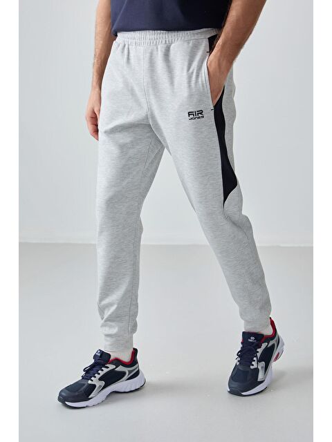 Air Jones Gri Yüzeyi Dokulu Standart Fit Nakışlı  Eşofman Alt - 82126 - S000203348-20600