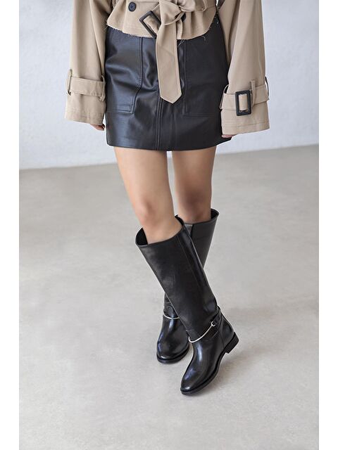 Straswans Lena Kadın  Aksesuar Detay  Deri  Çizme Siyah - S000512880-19351