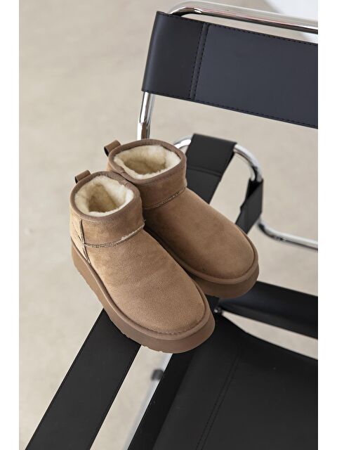 Straswans Salvador  Kadın  İçi Tüylü Kalın Taban  Süet Yarım  Bot Vizon - S000512871-26429