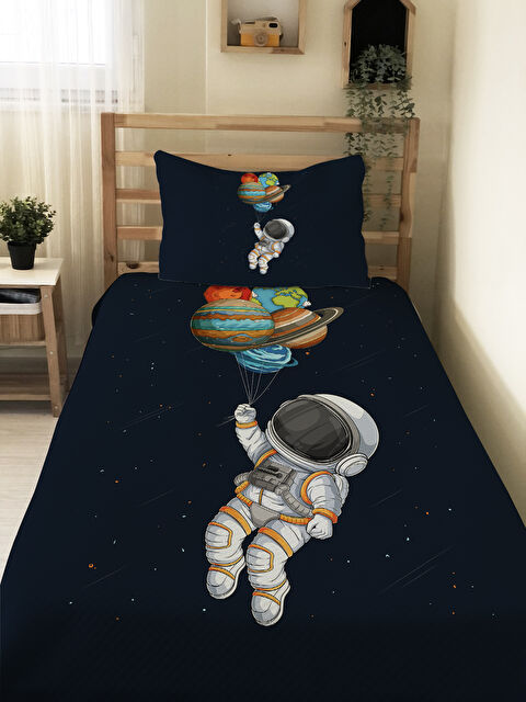 Evmila Astronot Desenli Çocuk Pike Takımı - 160x220 Cm Pike 50x70 Cm Yastık Kılıfı - S000492200-23173