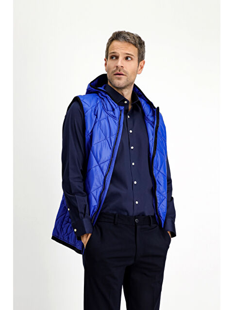 Kiğılı Kapüşonlu Kapitone Spor Yelek