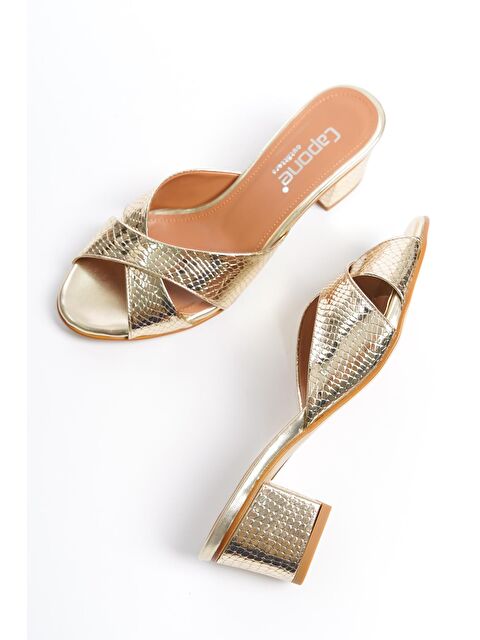 Capone Outfitters Taya Çapraz Bantlı Kadın Terlik - S000176999-20076