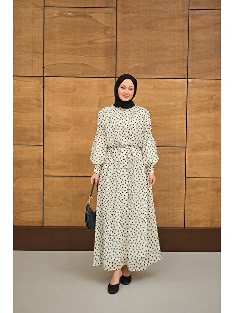 Locco Moda Kadın Kolları Büzgülü Bel Bağlamalı Puantiyeli Elbise Beyaz - S000513584-20063