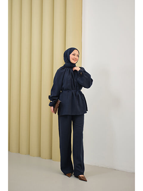 Locco Moda Kadın Yaka Büzgülü Bilek Bağlamalı Pantolonlu Takım Lacivert - S000513597-21164