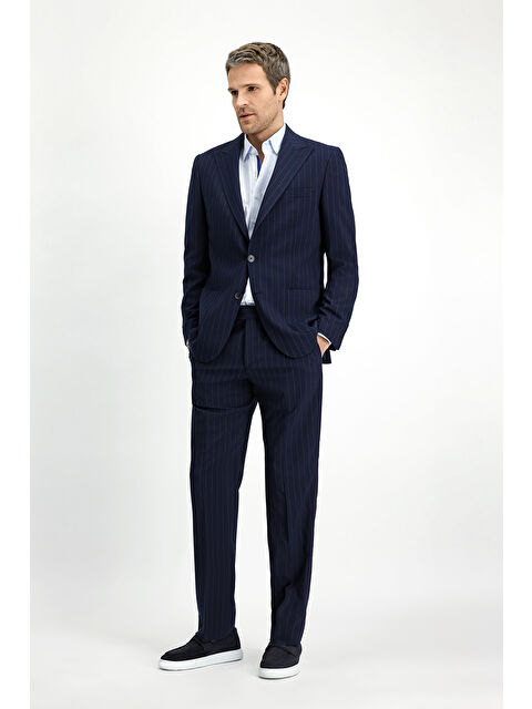 Kiğılı Regular Fit Çizgili Takım Elbise